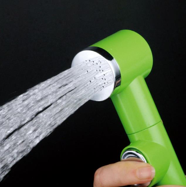 Pulverizador de bidê de água quente tipo push para vaso sanitário